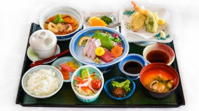 レギュラーコース昼食膳