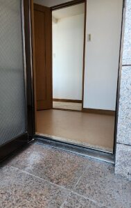 客室入口